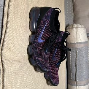 Nike vapor max - women’s size 9.5 purple and black